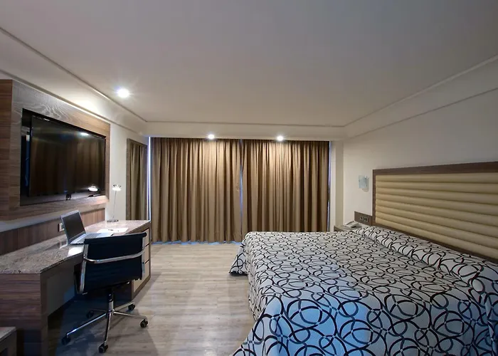 Econo Express By Nokte Hotel 3*