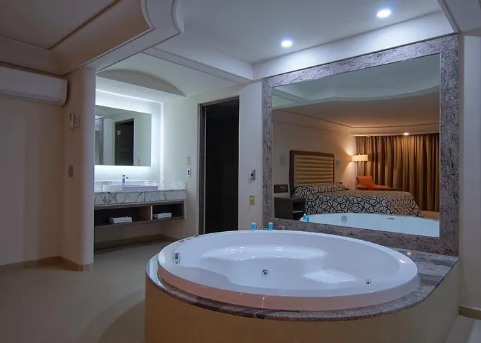 Econo Express By Nokte Hotel 3*