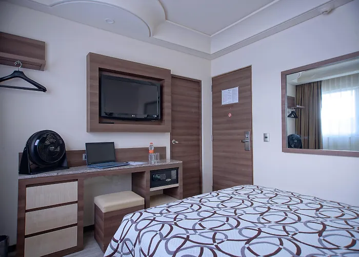 Econo Express By Nokte Hotel